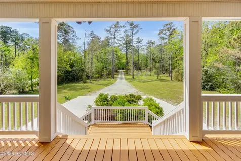 522 Sandy Point Drive Beaufort NC 28516