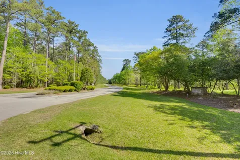 522 Sandy Point Drive Beaufort NC 28516
