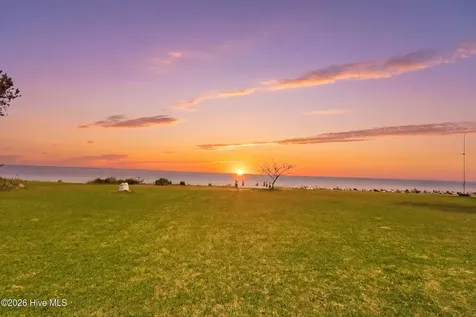 522 Sandy Point Drive Beaufort NC 28516