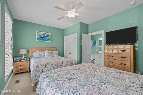 522 Sandy Point Drive Beaufort NC 28516