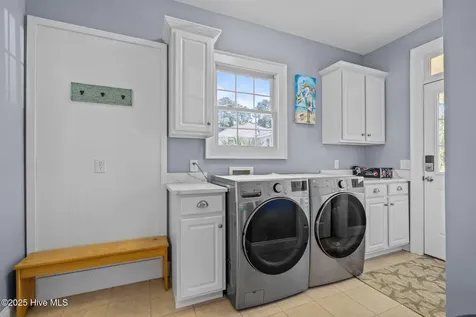 522 Sandy Point Drive Beaufort NC 28516