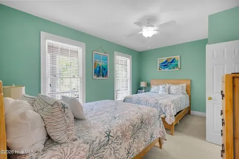 522 Sandy Point Drive Beaufort NC 28516