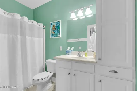 522 Sandy Point Drive Beaufort NC 28516