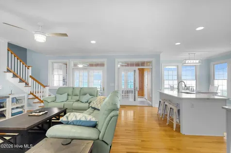 522 Sandy Point Drive Beaufort NC 28516