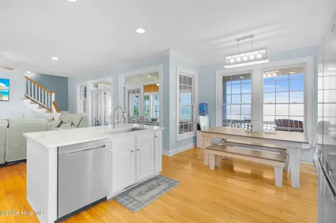 522 Sandy Point Drive Beaufort NC 28516