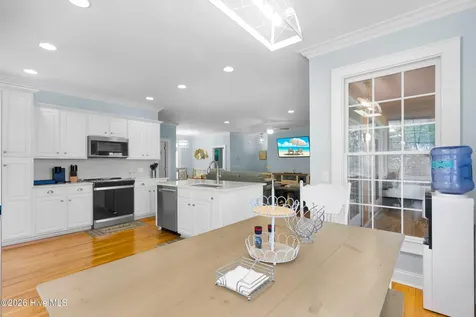 522 Sandy Point Drive Beaufort NC 28516