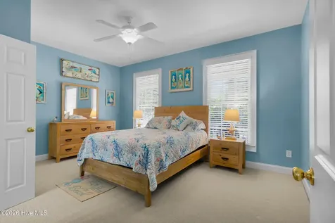 522 Sandy Point Drive Beaufort NC 28516
