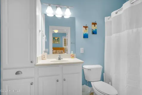 522 Sandy Point Drive Beaufort NC 28516