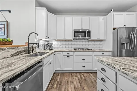 124 Parrish Point Lane Moyock NC 27958