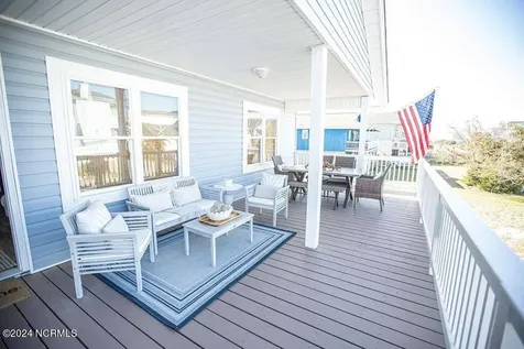 130 Crab Street Holden Beach NC 28462