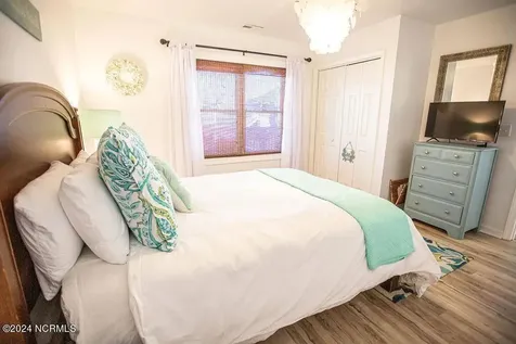 130 Crab Street Holden Beach NC 28462