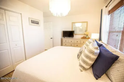 130 Crab Street Holden Beach NC 28462