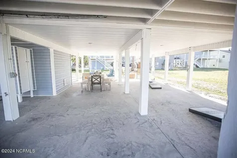 130 Crab Street Holden Beach NC 28462