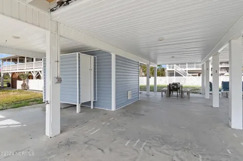 130 Crab Street Holden Beach NC 28462