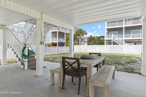 130 Crab Street Holden Beach NC 28462