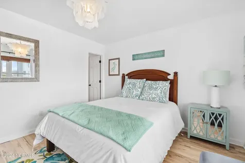 130 Crab Street Holden Beach NC 28462
