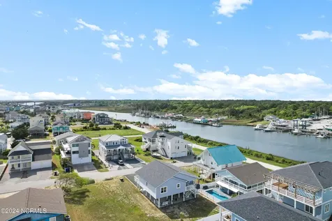 130 Crab Street Holden Beach NC 28462