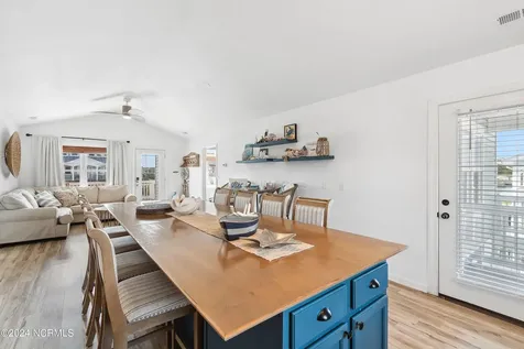 130 Crab Street Holden Beach NC 28462