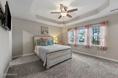 243 Breakwater Drive Sneads Ferry NC 28460