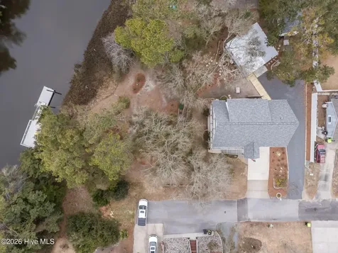 103 SE 27th Street Oak Island NC 28465