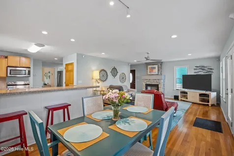 103 SE 27th Street Oak Island NC 28465