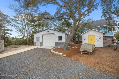 103 SE 27th Street Oak Island NC 28465