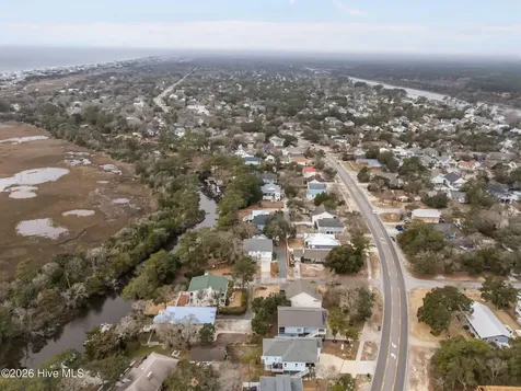 103 SE 27th Street Oak Island NC 28465