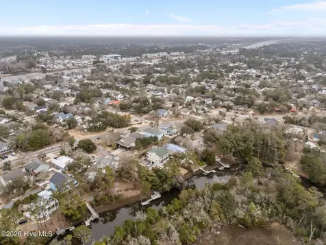 103 SE 27th Street Oak Island NC 28465