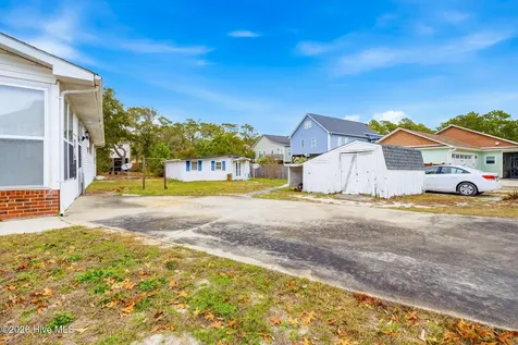 304 NE 50th Street Oak Island NC 28465