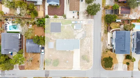 304 NE 50th Street Oak Island NC 28465