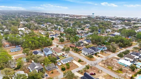 304 NE 50th Street Oak Island NC 28465