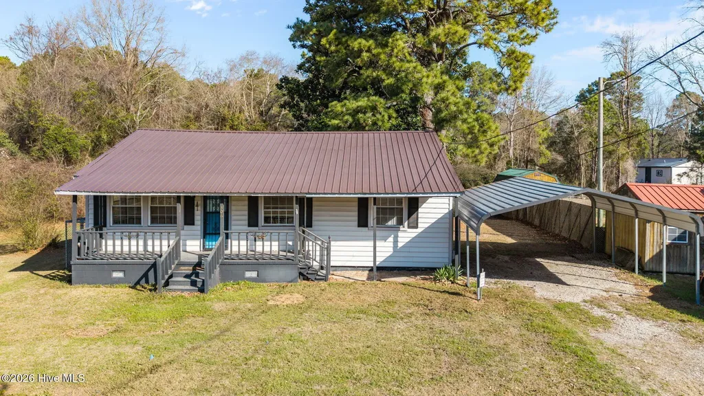 306 Easy Street La Grange NC 28551