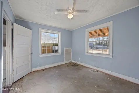 306 Easy Street La Grange NC 28551