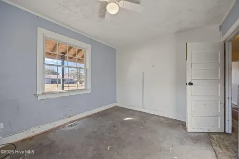 306 Easy Street La Grange NC 28551