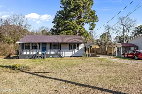 306 Easy Street La Grange NC 28551