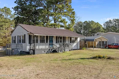 306 Easy Street La Grange NC 28551