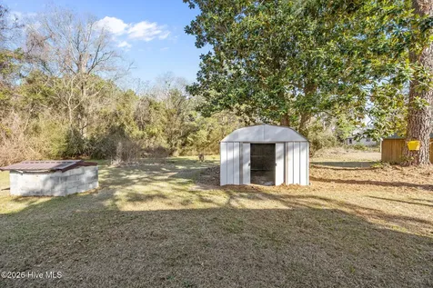 306 Easy Street La Grange NC 28551