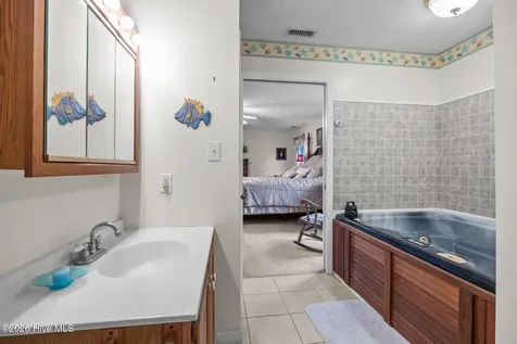 1601 River Bluff Road Morehead City NC 28557
