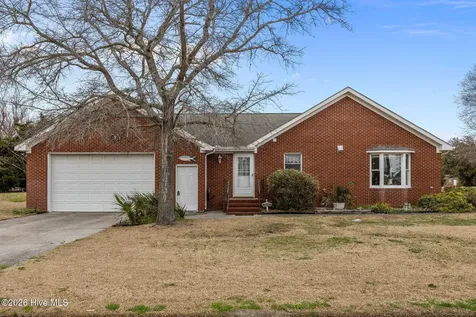 1601 River Bluff Road Morehead City NC 28557