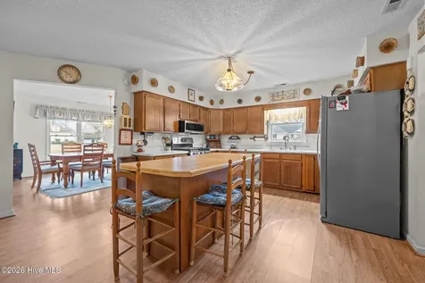 1601 River Bluff Road Morehead City NC 28557