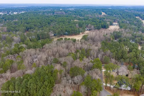 102 Ramsgate Court Seven Lakes NC 27376