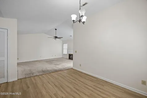 123 W Victoria Court Greenville NC 27834