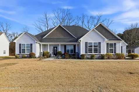 210 Kingsmill Drive Pikeville NC 27863