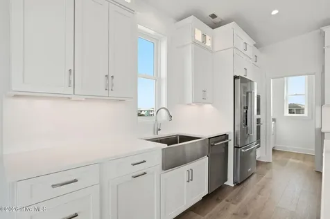 113 Ocean View Avenue Kure Beach NC 28449