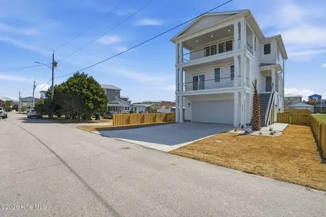 113 Ocean View Avenue Kure Beach NC 28449