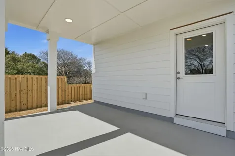 113 Ocean View Avenue Kure Beach NC 28449