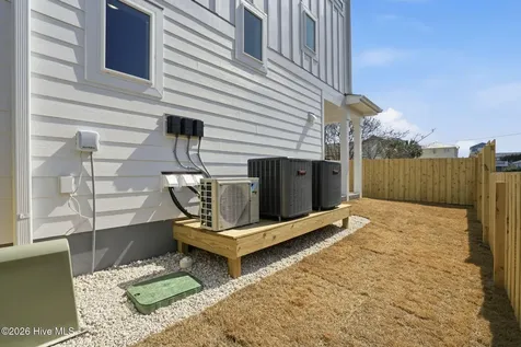 113 Ocean View Avenue Kure Beach NC 28449