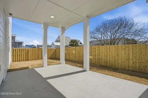 113 Ocean View Avenue Kure Beach NC 28449