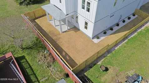 113 Ocean View Avenue Kure Beach NC 28449