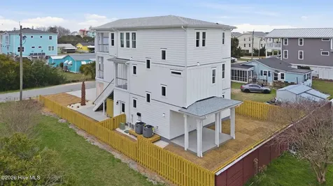 113 Ocean View Avenue Kure Beach NC 28449
